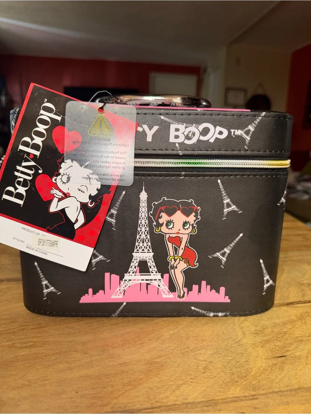 Betty Boop Black and Pink Eiffel Tower Cosmetic Case
